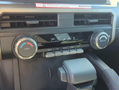 2026 Toyota Tacoma 2WD 2WD SR5 Double Cab 5' Bed AT (SE)