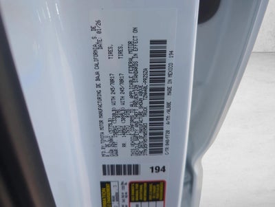 2026 Toyota Tacoma 2WD 2WD SR5 Double Cab 5' Bed AT (SE)
