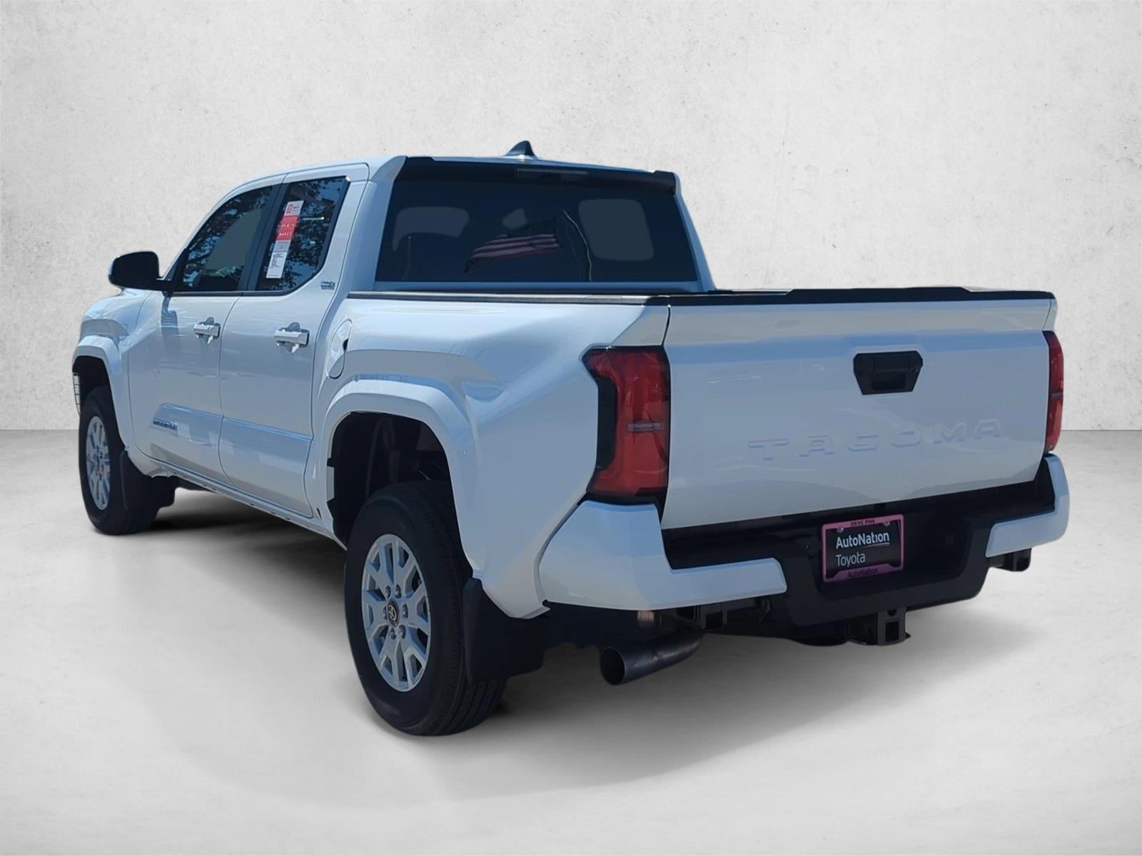 2026 Toyota Tacoma 2WD 2WD SR5 Double Cab 5' Bed AT (SE)