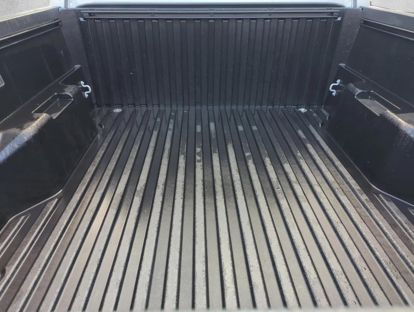 2025 Toyota Tacoma 2WD 2WD SR5 Double Cab 5' Bed AT (Natl)