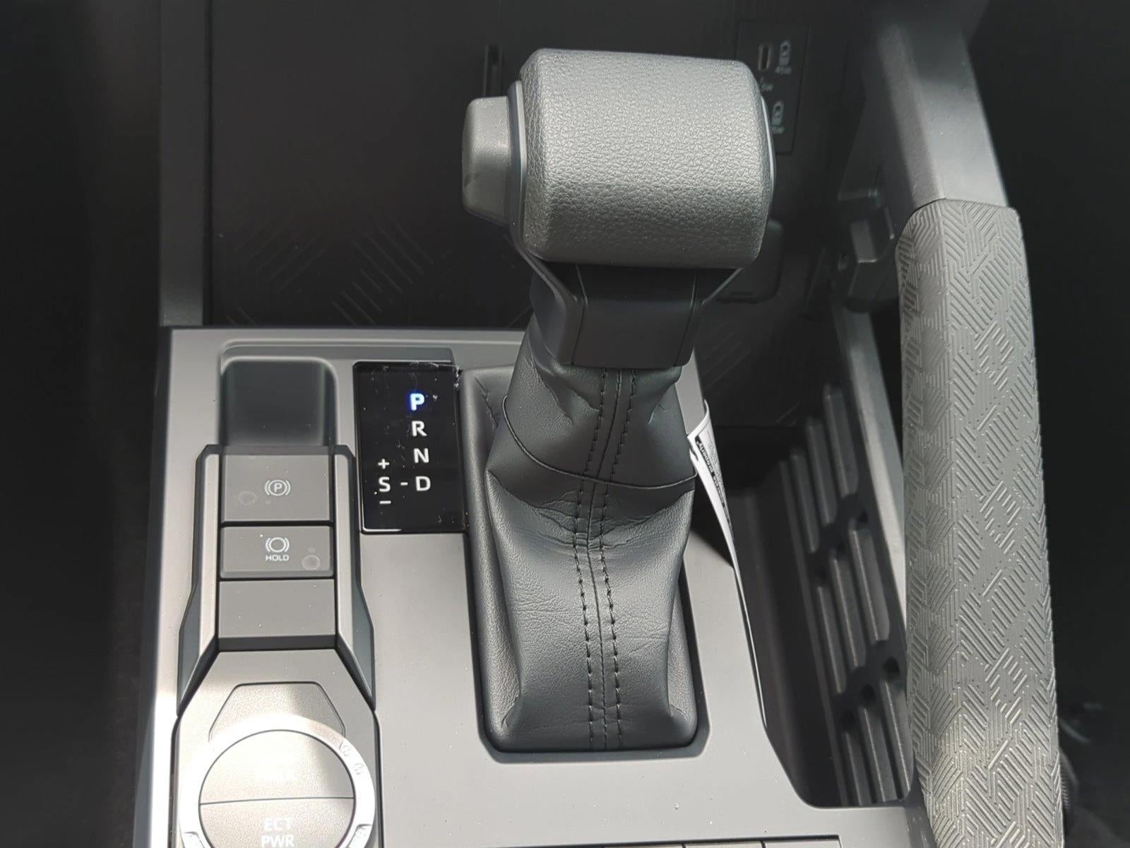 2024 Toyota Tacoma 2WD 2WD SR5 Double Cab 5' Bed AT (Natl)