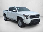 2024 Toyota Tacoma 2WD 2WD SR5 Double Cab 5' Bed AT (Natl)
