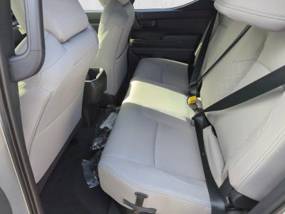 2025 Toyota Tacoma 2WD 2WD SR5 Double Cab 5' Bed AT (SE)