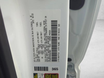 2025 Toyota Tacoma 2WD 2WD SR5 Double Cab 5' Bed AT (SE)