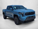 2026 Toyota Tacoma 2WD 2WD TRD Sport Double Cab 5' Bed AT (Natl)