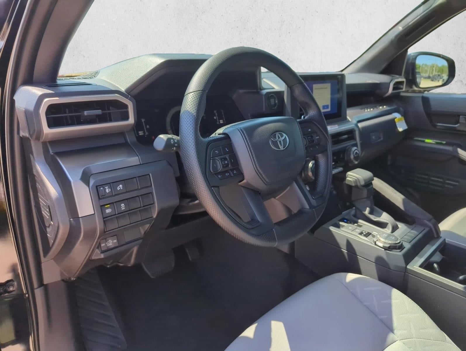 2026 Toyota Tacoma 4WD 4WD SR5 Double Cab 5' Bed AT (GS)