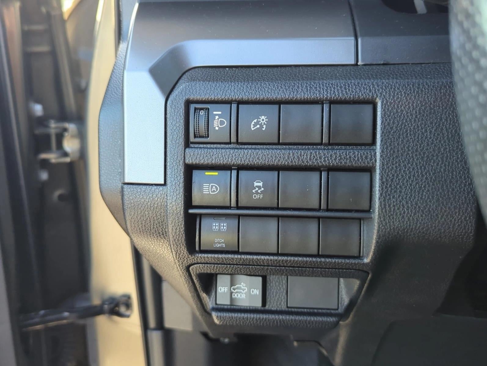 2024 Toyota Tacoma 4WD 4WD TRD Off Road Double Cab 5' Bed AT (Natl)