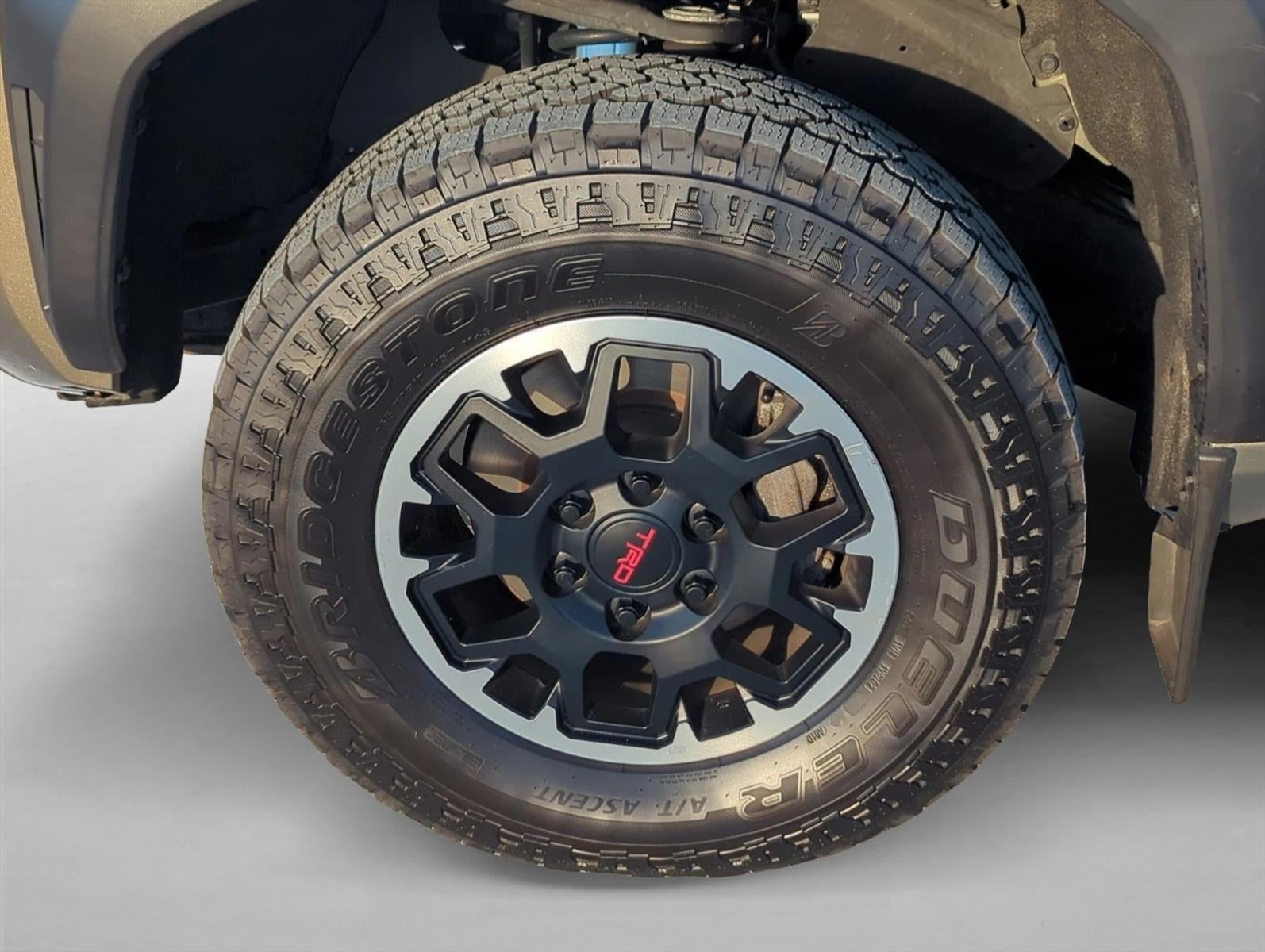 2024 Toyota Tacoma 4WD 4WD TRD Off Road Double Cab 5' Bed AT (Natl)