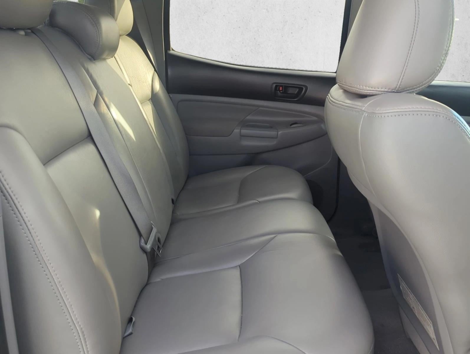 2011 Toyota Tacoma 4WD Double Cab Short Bed V6 Automatic (Natl)