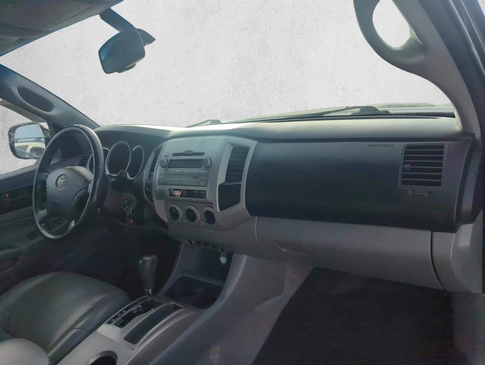 2011 Toyota Tacoma 4WD Double Cab Short Bed V6 Automatic (Natl)