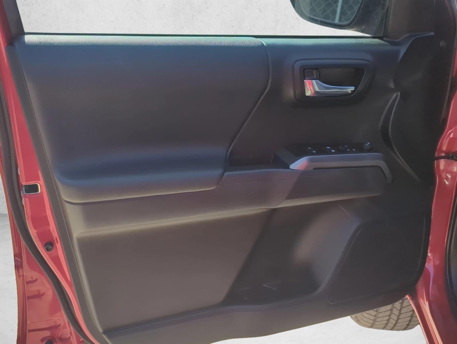 2023 Toyota Tacoma 4WD 4WD TRD Sport Double Cab 5' Bed V6 AT (Natl)