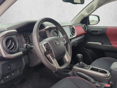 2022 Toyota Tacoma 4WD 4WD SR5 Double Cab 6' Bed V6 AT (Natl)