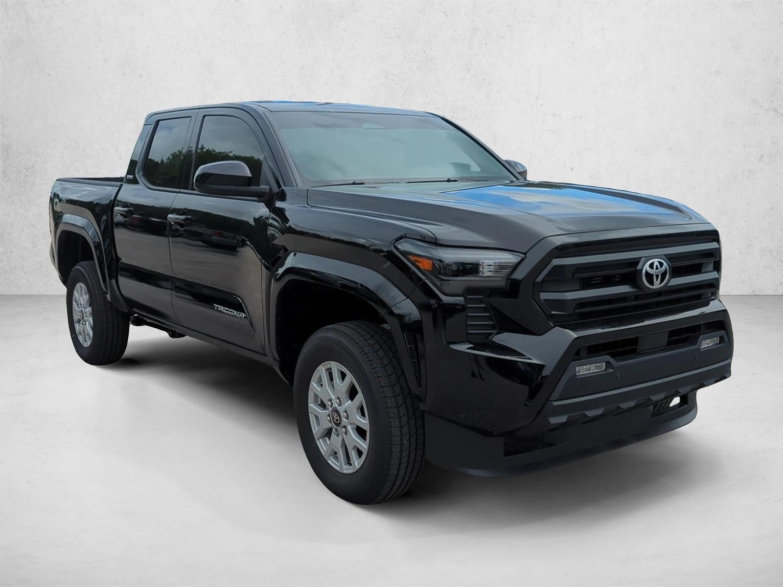 2025 Toyota Tacoma 2WD 2WD SR5 Double Cab 5' Bed AT (SE)