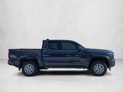 2026 Toyota Tacoma 2WD 2WD SR5 Double Cab 5' Bed AT (SE)