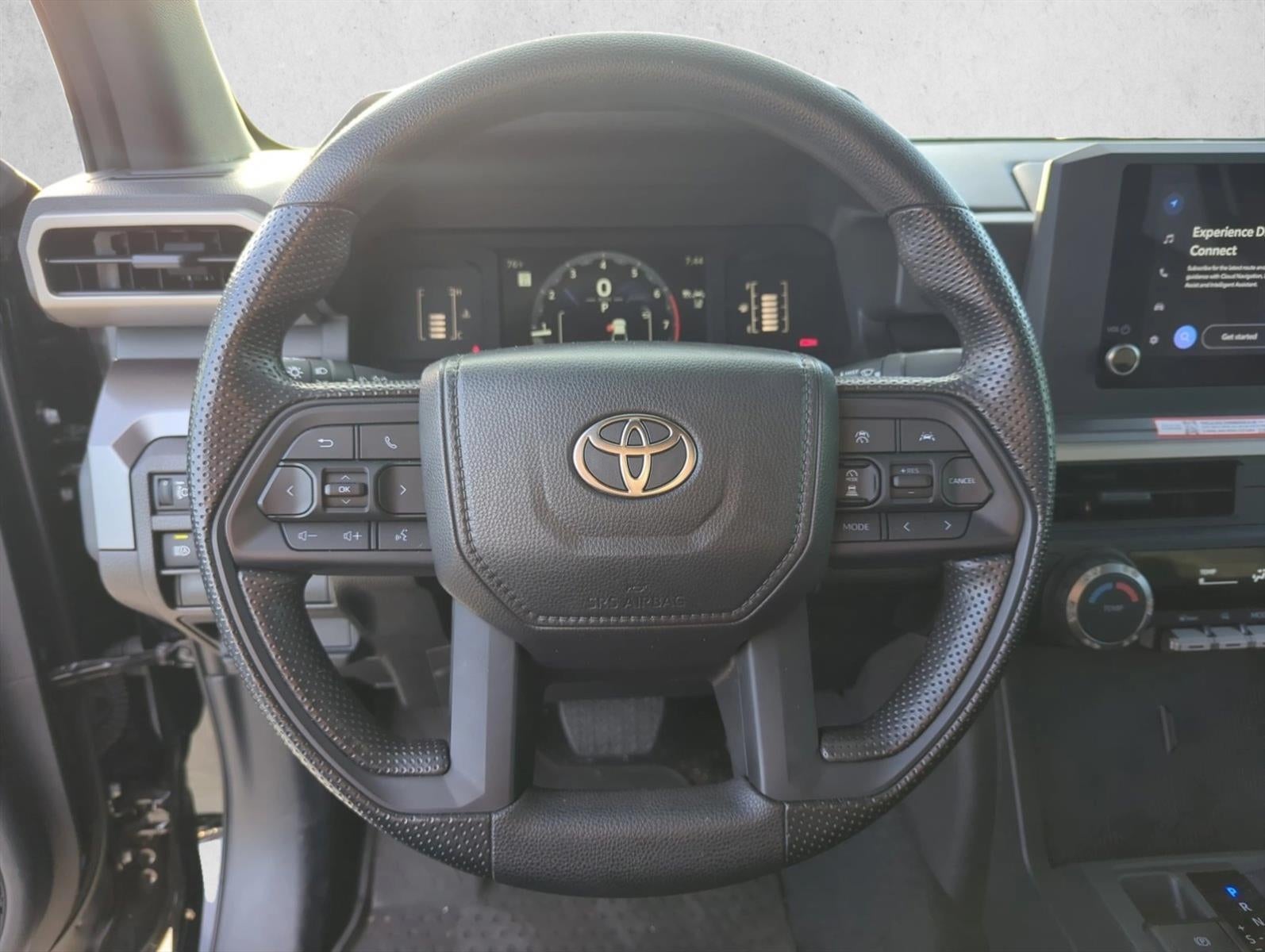 2025 Toyota Tacoma 2WD 2WD SR5 Double Cab 5' Bed AT (SE)