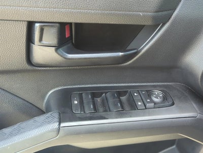 2025 Toyota Tacoma 2WD 2WD SR5 Double Cab 5' Bed AT (SE)