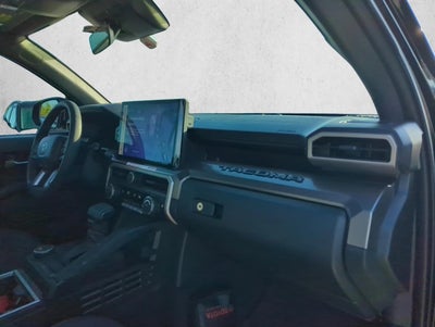 2025 Toyota Tacoma 2WD 2WD SR5 Double Cab 5' Bed AT (SE)