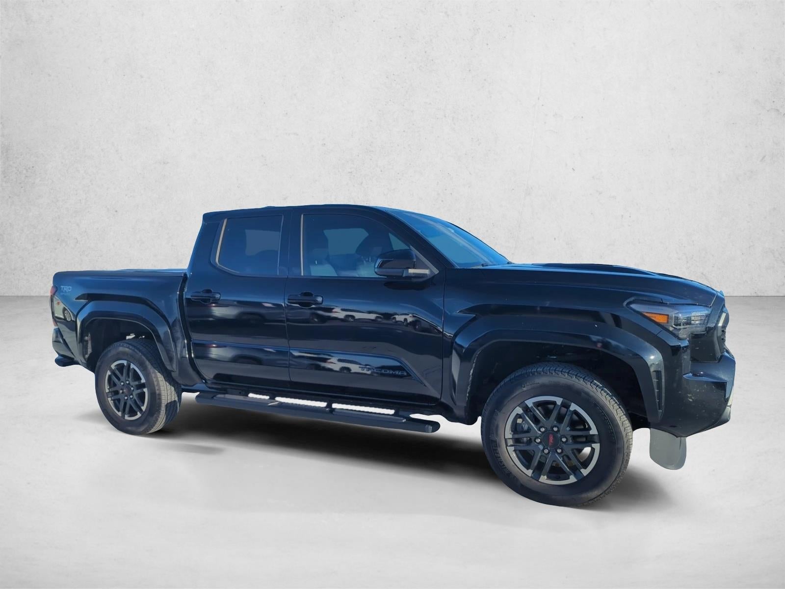 2025 Toyota Tacoma 2WD 2WD SR5 Double Cab 5' Bed AT (SE)