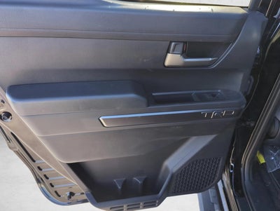 2025 Toyota Tacoma 2WD 2WD SR5 Double Cab 5' Bed AT (SE)