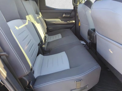 2025 Toyota Tacoma 2WD 2WD SR5 Double Cab 5' Bed AT (SE)