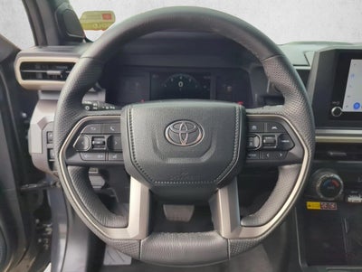 2024 Toyota Tacoma 2WD 2WD SR5 Double Cab 5' Bed AT (SE)