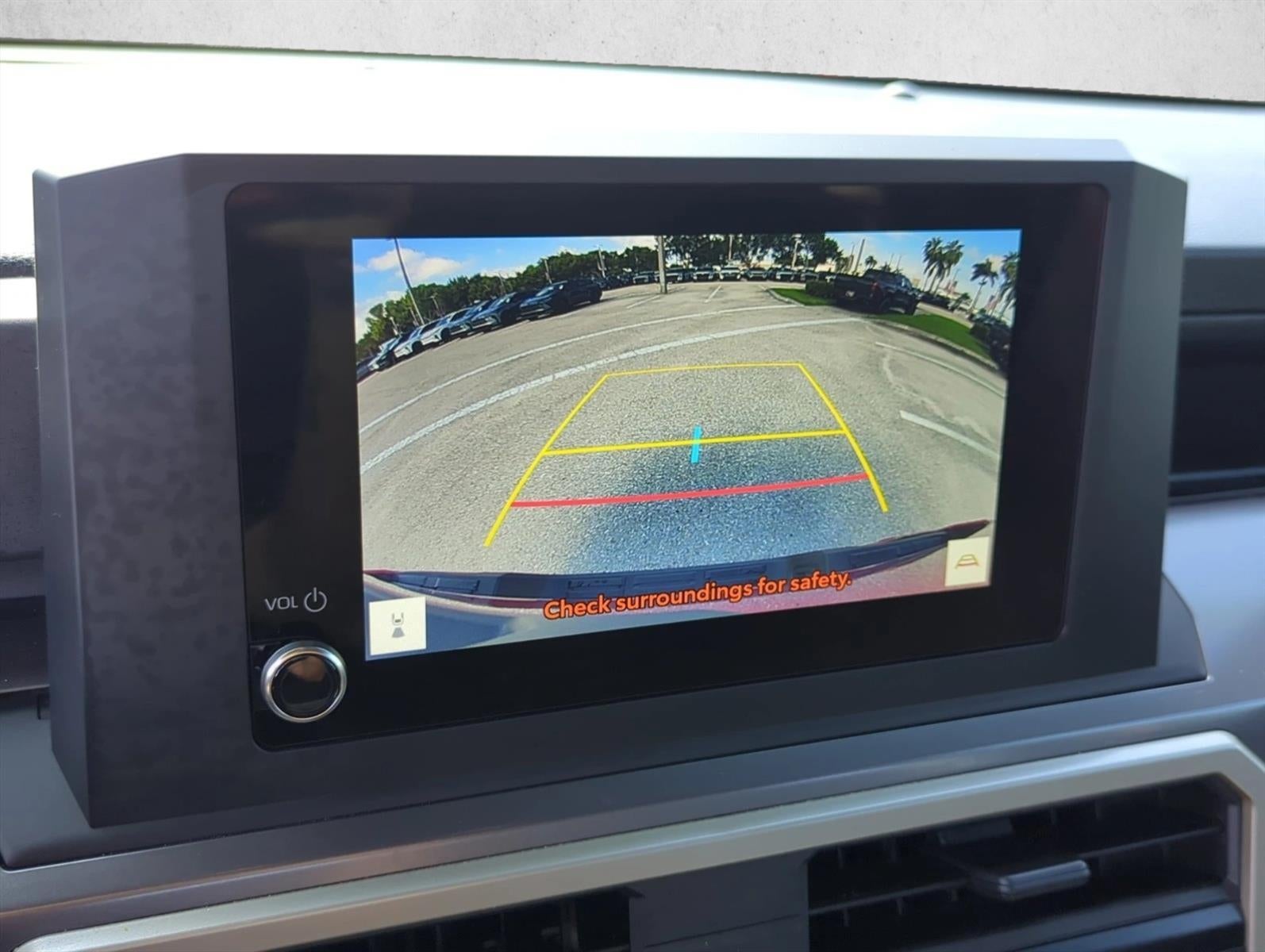 2026 Toyota Tacoma 2WD 2WD SR5 Double Cab 5' Bed AT (SE)
