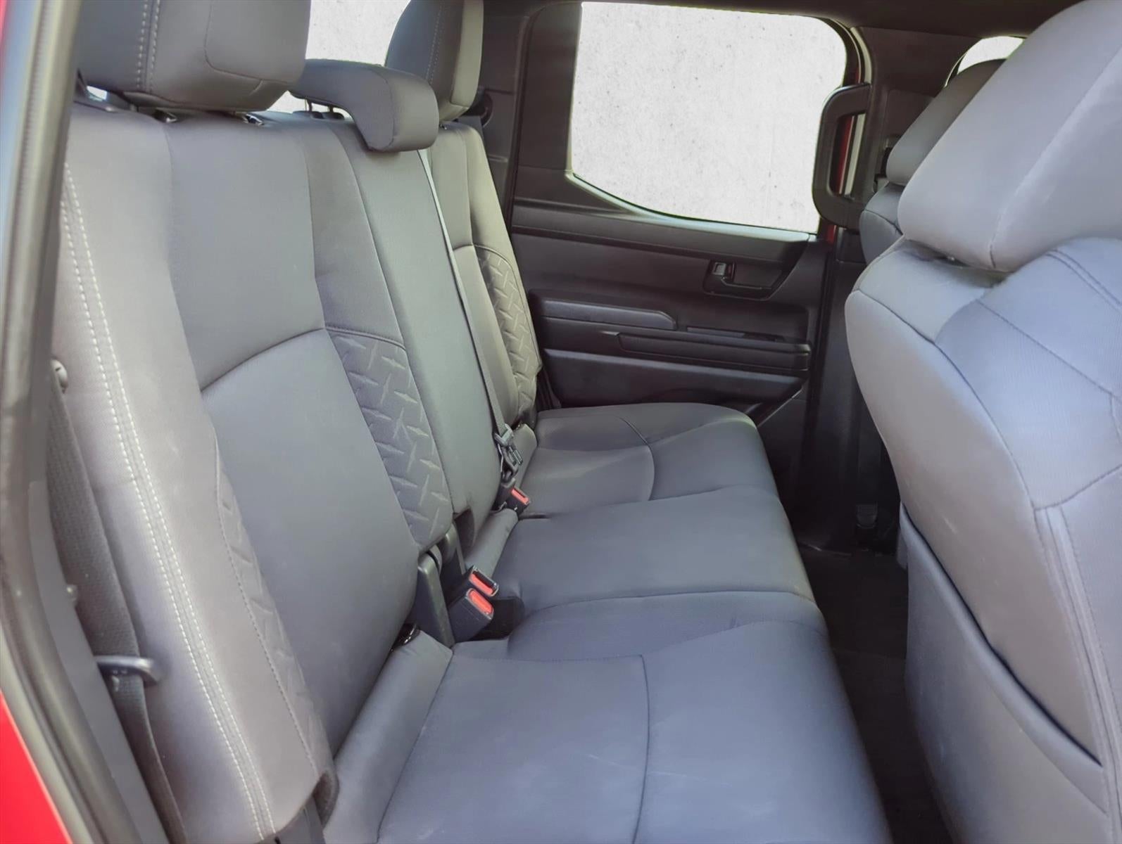 2026 Toyota Tacoma 2WD 2WD SR5 Double Cab 5' Bed AT (SE)