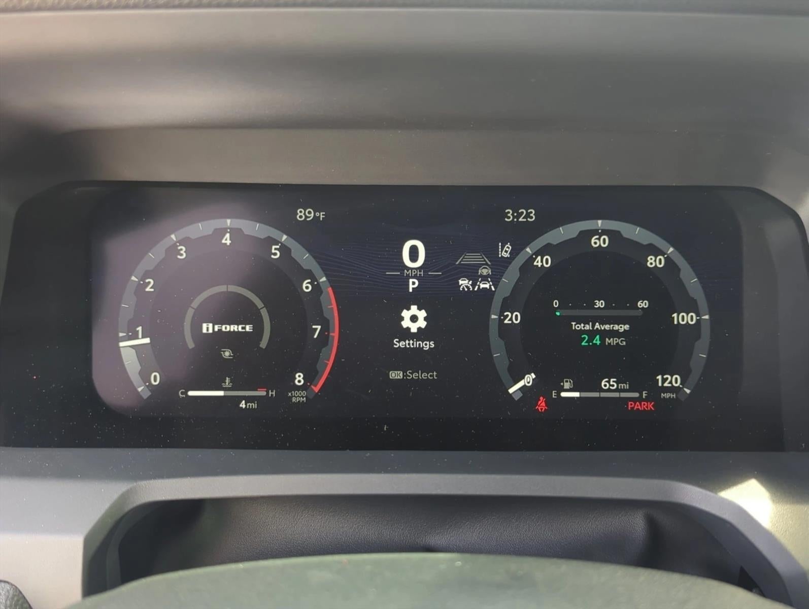 2026 Toyota Tacoma 2WD 2WD TRD Sport Double Cab 5' Bed AT (Natl)
