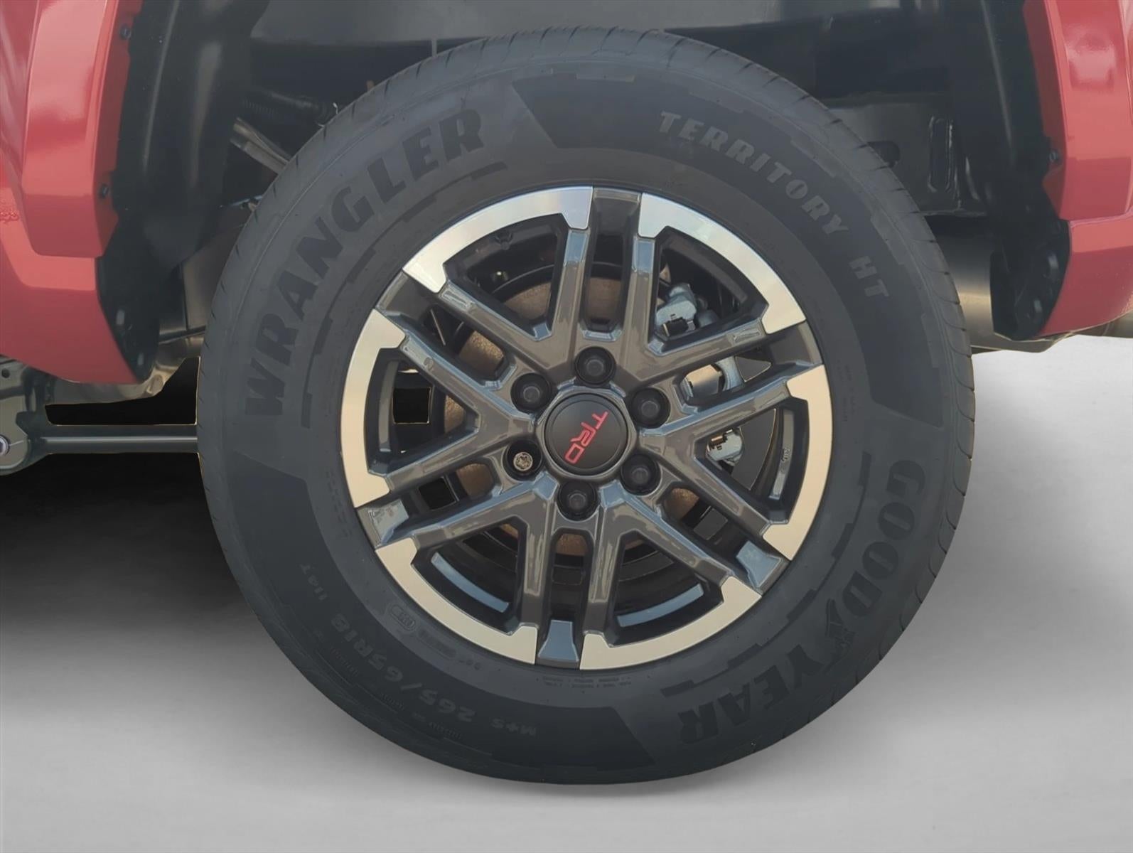 2026 Toyota Tacoma 2WD 2WD TRD Sport Double Cab 5' Bed AT (Natl)