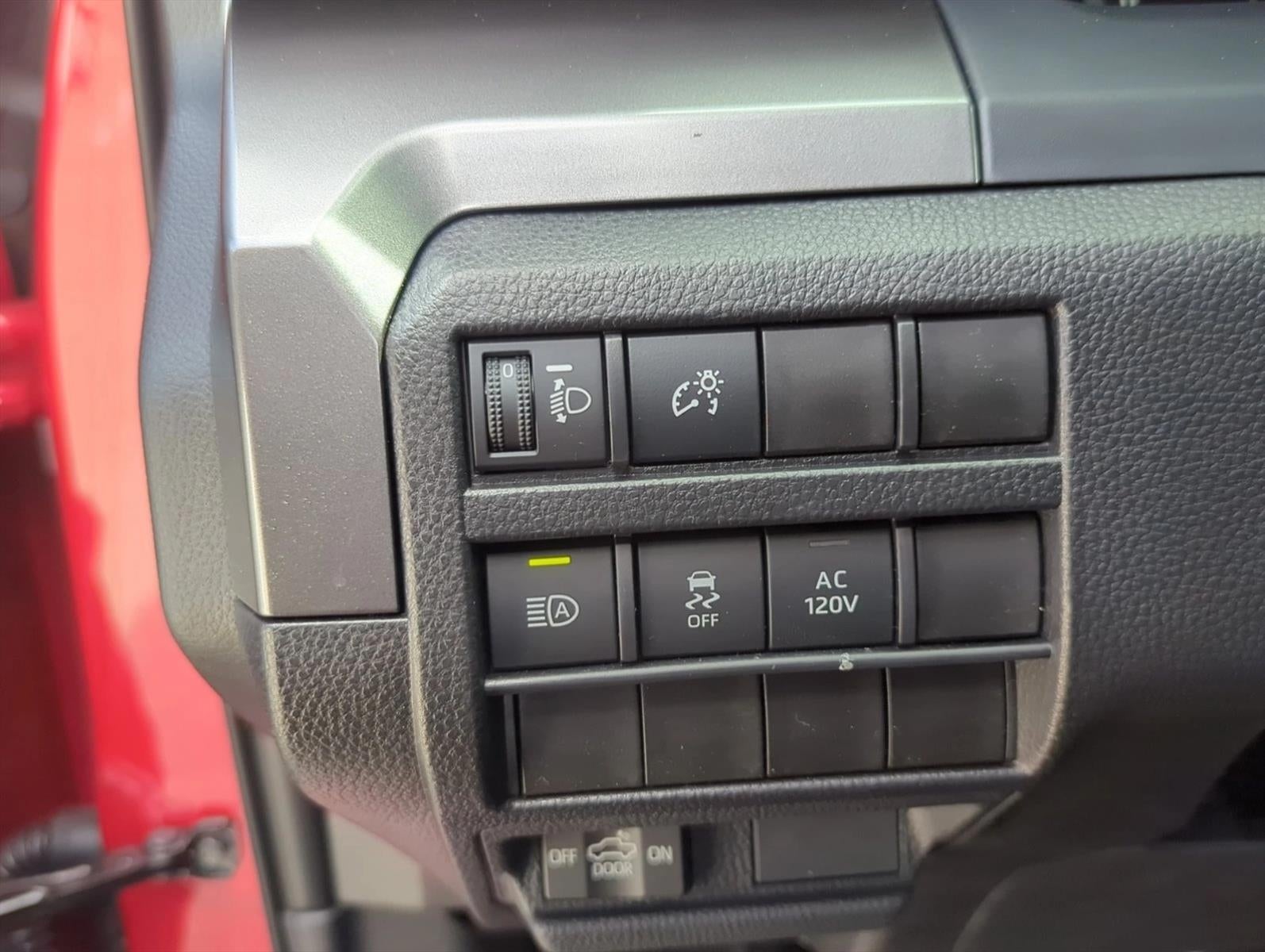 2026 Toyota Tacoma 2WD 2WD TRD Sport Double Cab 5' Bed AT (Natl)