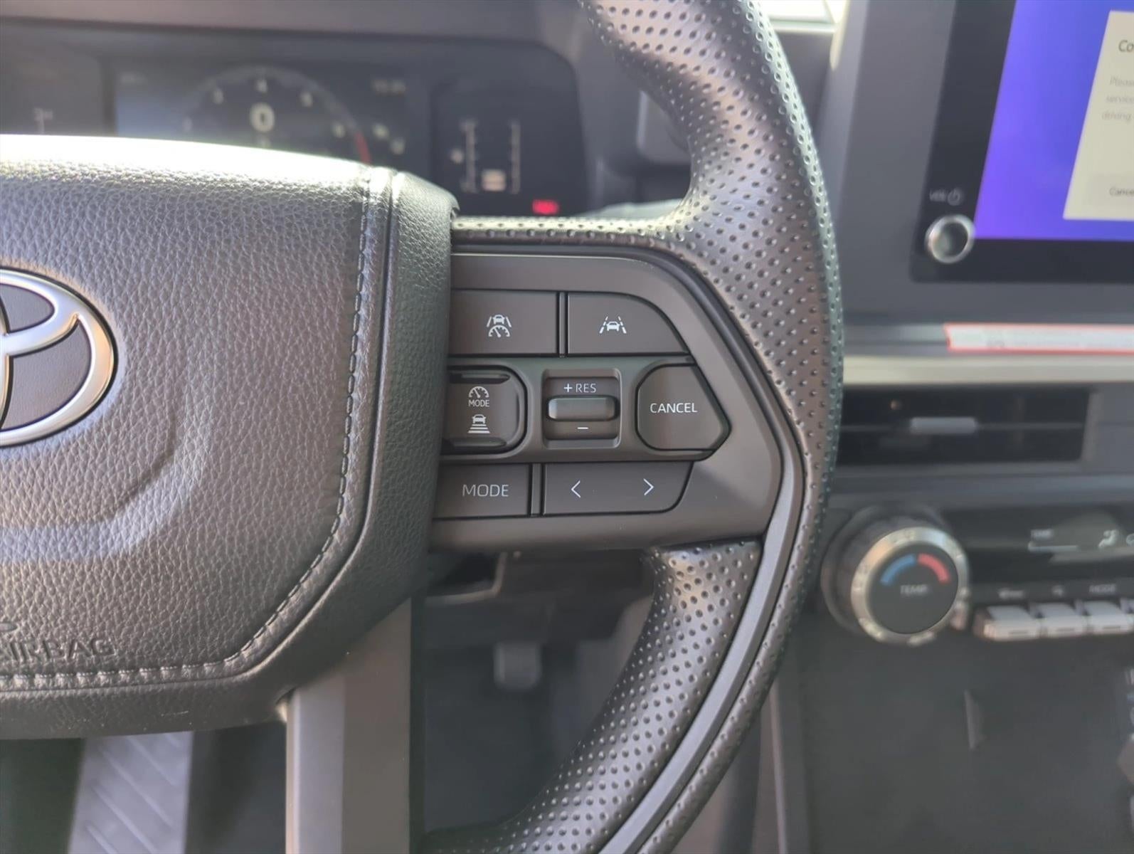 2026 Toyota Tacoma 2WD 2WD SR5 Double Cab 5' Bed AT (SE)