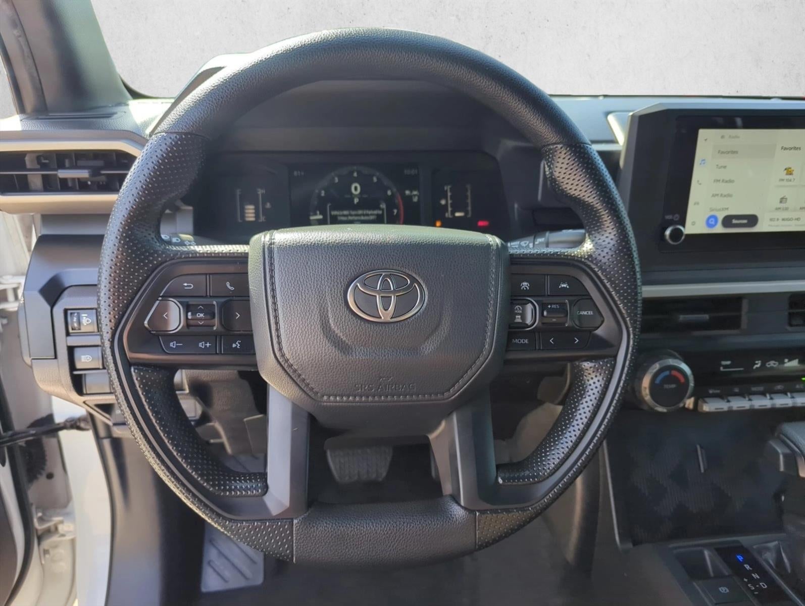 2025 Toyota Tacoma 2WD 2WD SR Double Cab 5' Bed AT (GS)
