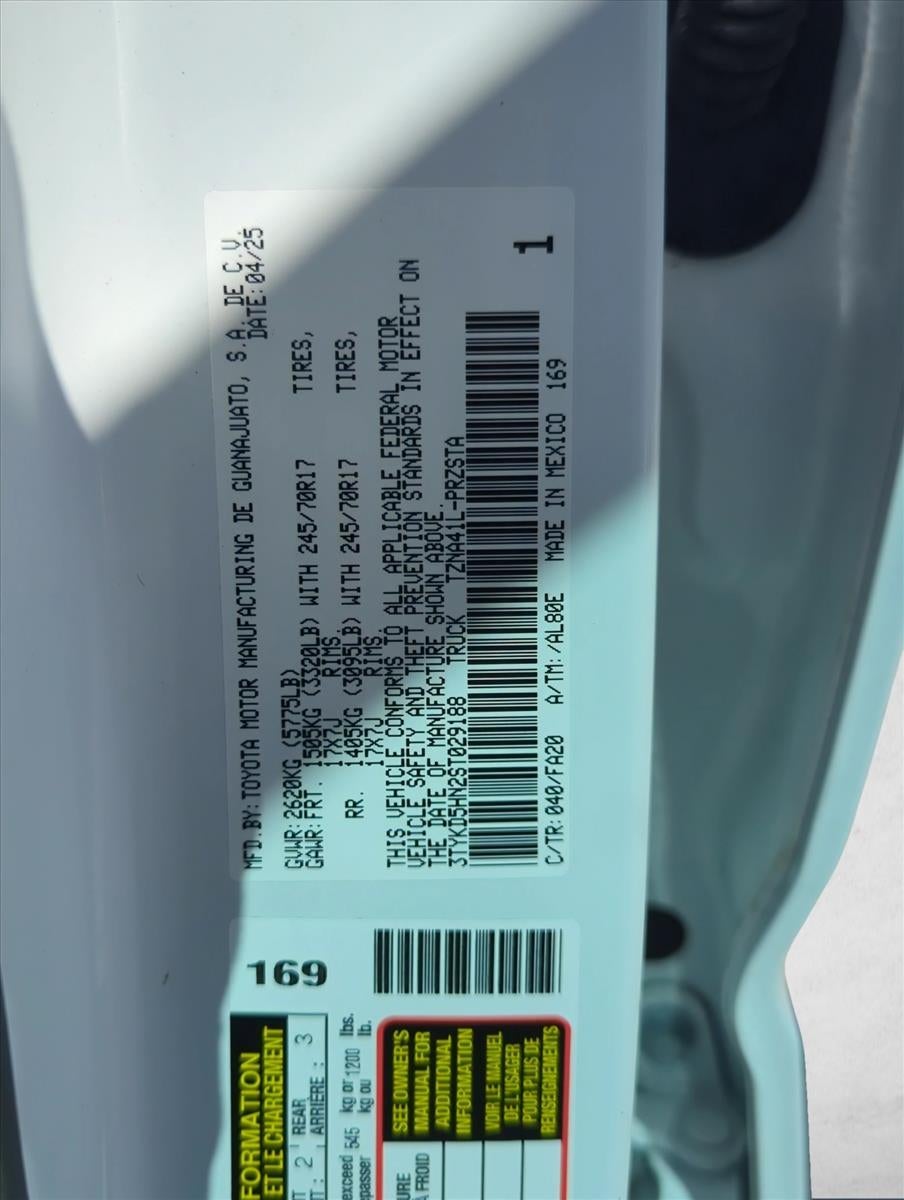 2025 Toyota Tacoma 2WD 2WD SR Double Cab 5' Bed AT (GS)