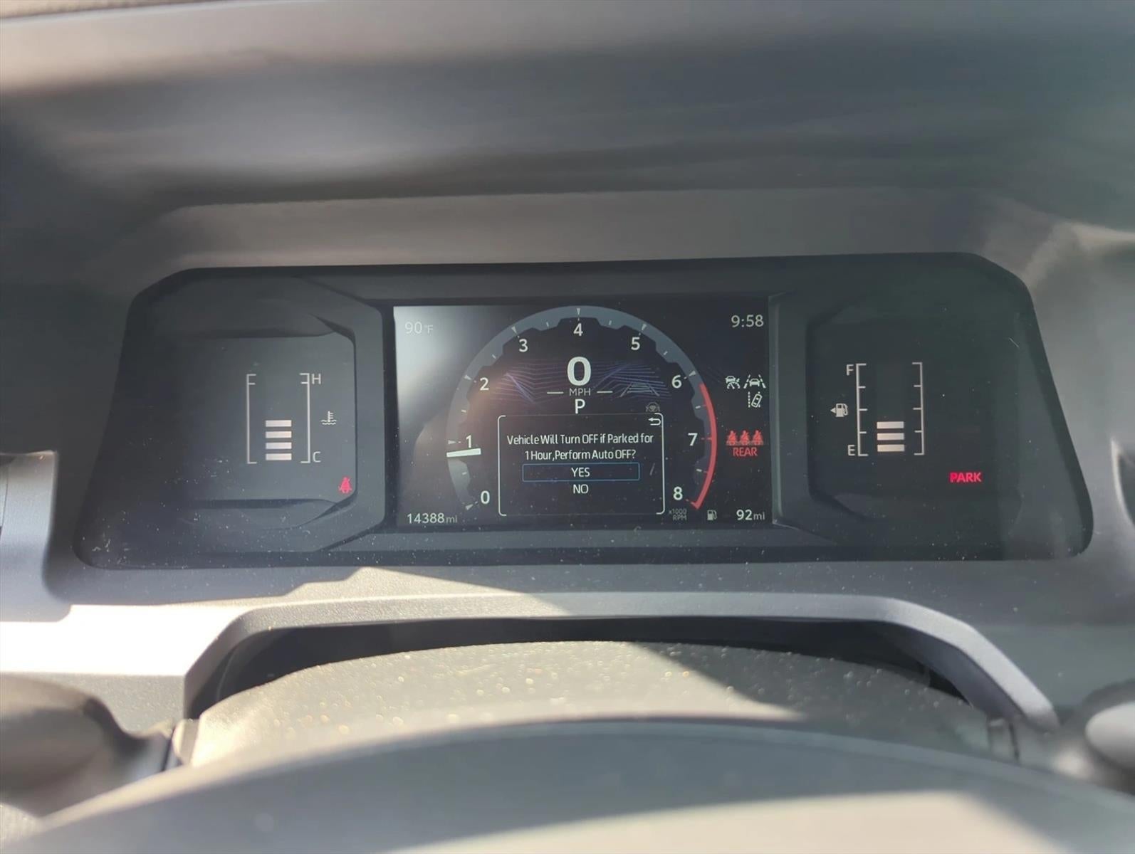 2025 Toyota Tacoma 2WD 2WD SR Double Cab 5' Bed AT (GS)