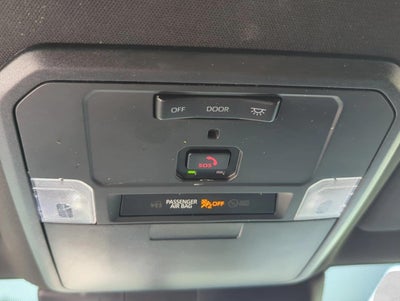 2025 Toyota Tacoma 2WD 2WD SR Double Cab 5' Bed AT (GS)