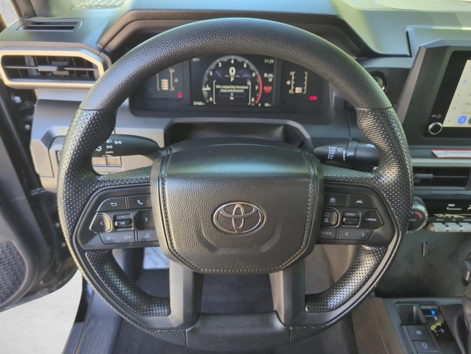 2025 Toyota Tacoma 2WD 2WD SR Double Cab 5' Bed AT (GS)