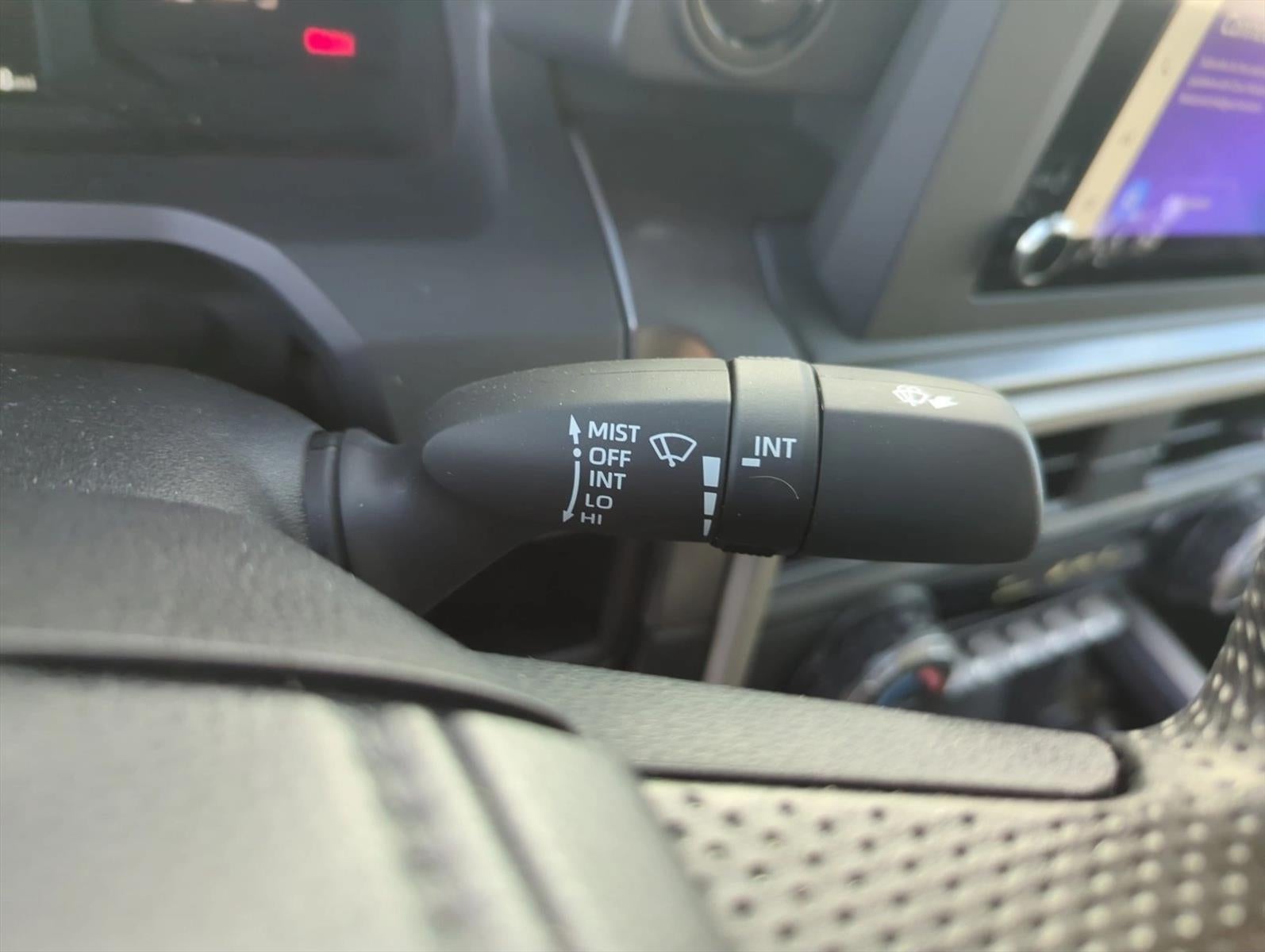 2025 Toyota Tacoma 4WD 4WD SR5 Double Cab 5' Bed AT (GS)