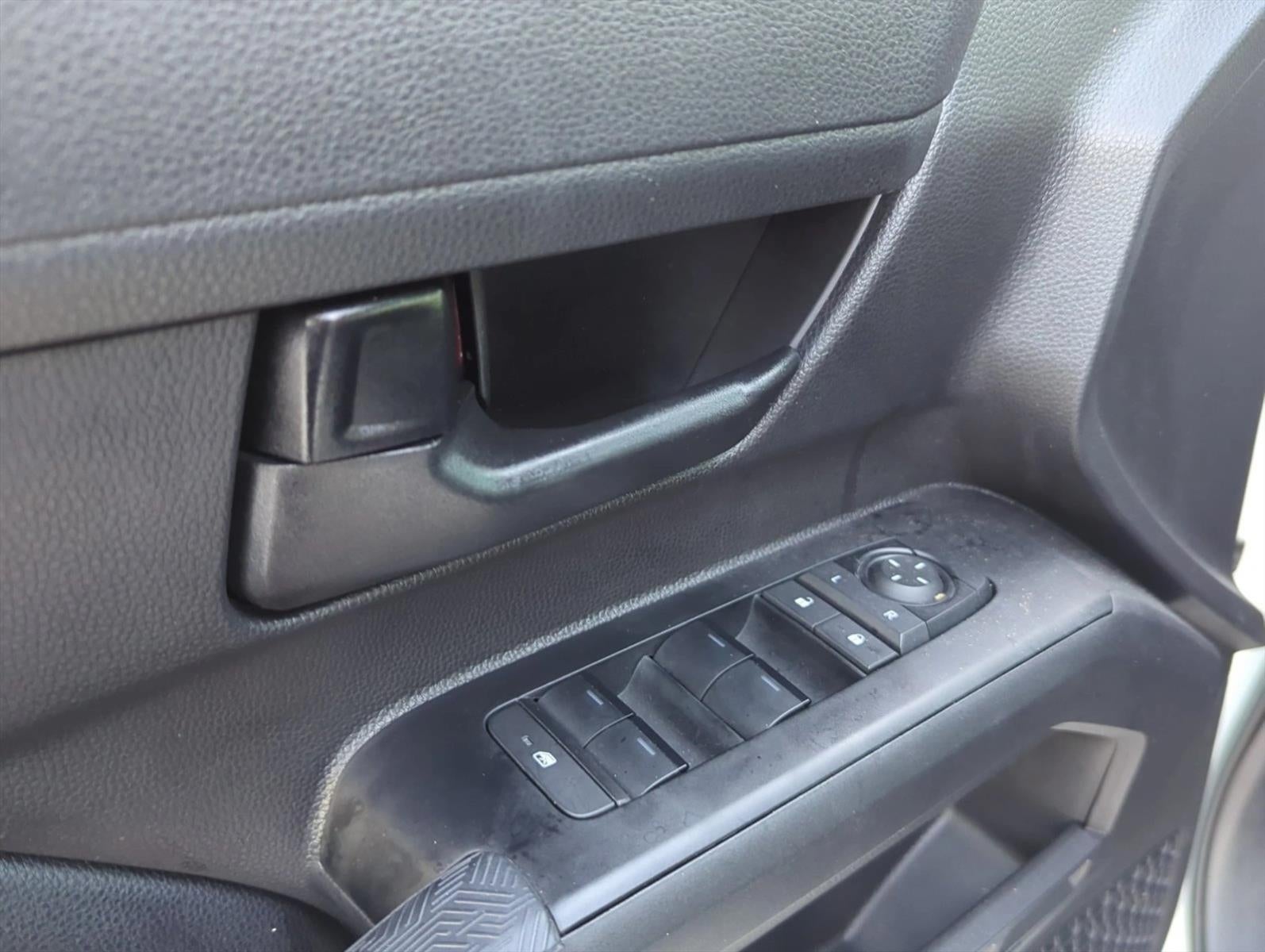 2025 Toyota Tacoma 4WD 4WD SR5 Double Cab 5' Bed AT (GS)