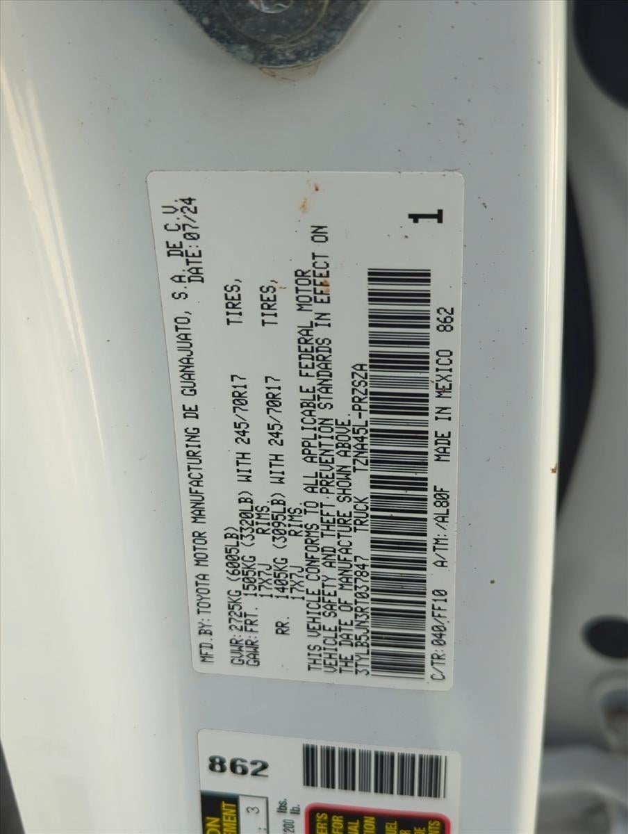 2024 Toyota Tacoma 4WD 4WD SR5 Double Cab 5' Bed AT (Natl)