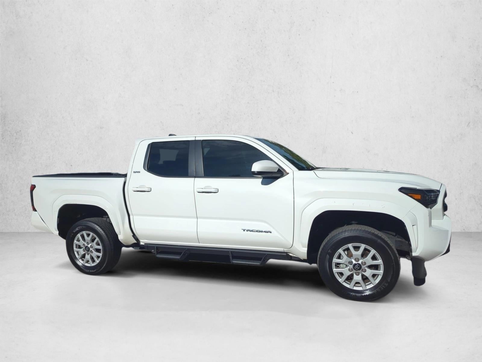 2024 Toyota Tacoma 4WD 4WD SR5 Double Cab 5' Bed AT (Natl)