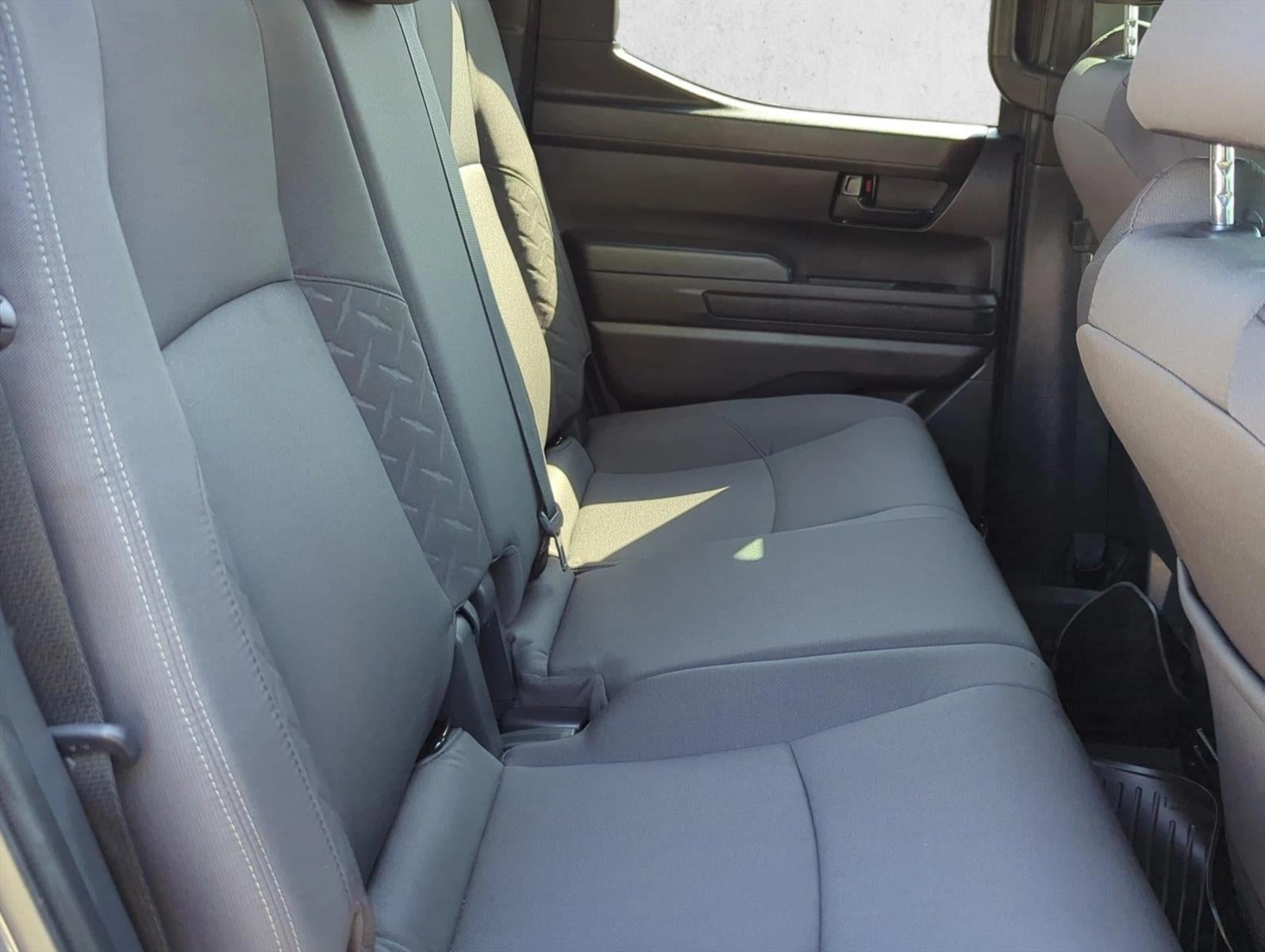2024 Toyota Tacoma 4WD 4WD SR5 Double Cab 5' Bed AT (Natl)