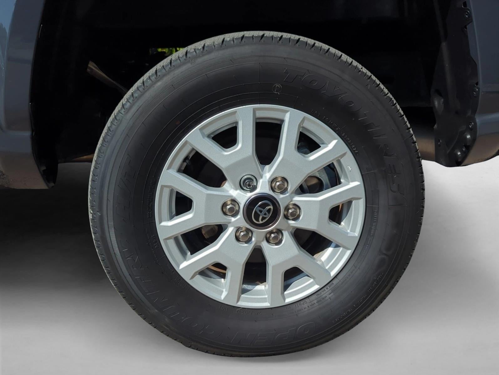 2024 Toyota Tacoma 4WD 4WD SR5 Double Cab 5' Bed AT (Natl)