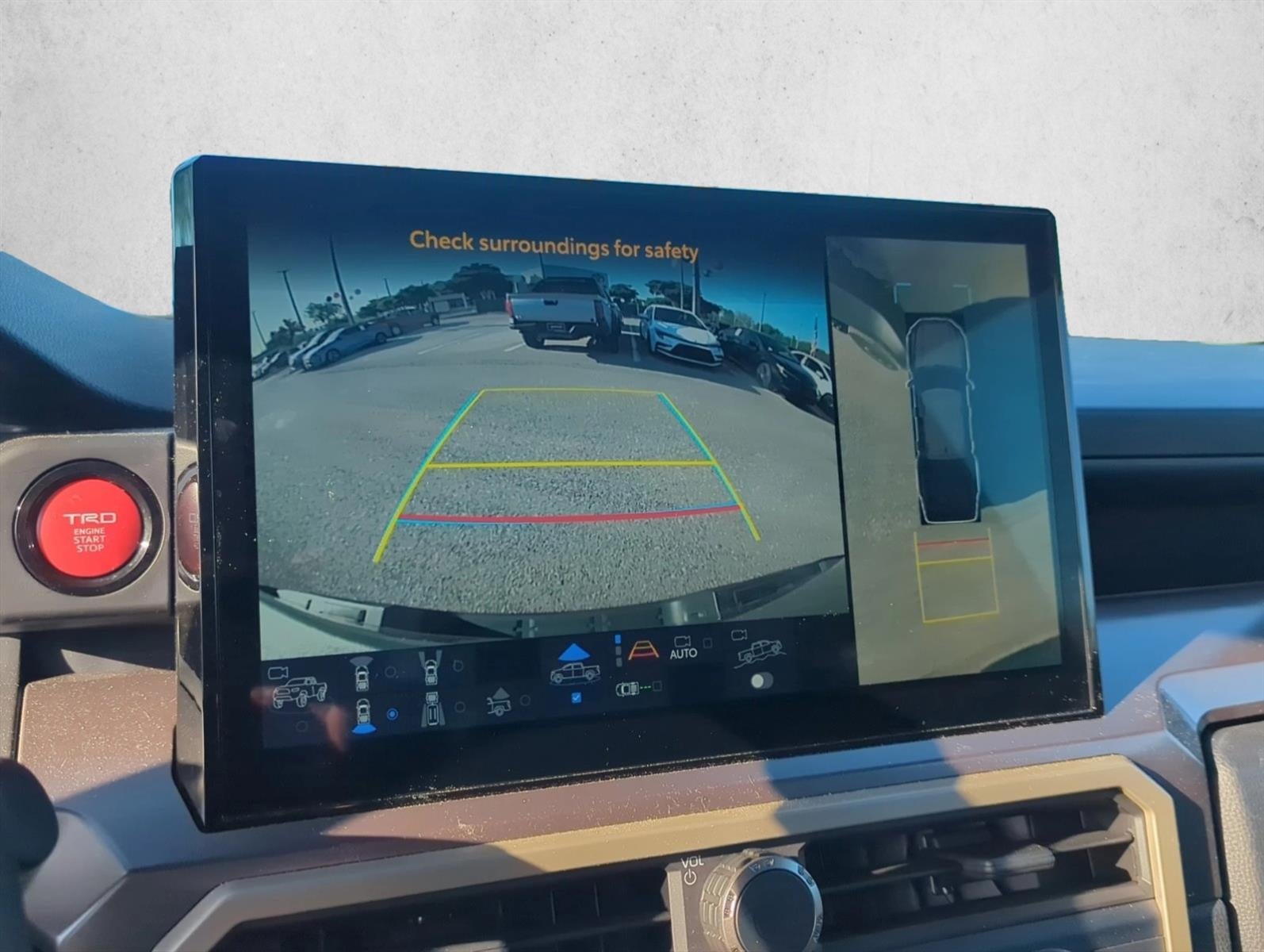 2025 Toyota Tacoma 4WD 4WD TRD Off Road Double Cab 5' Bed AT (Natl)