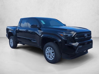 2026 Toyota Tacoma 4WD 4WD SR5 Double Cab 5' Bed AT (GS)