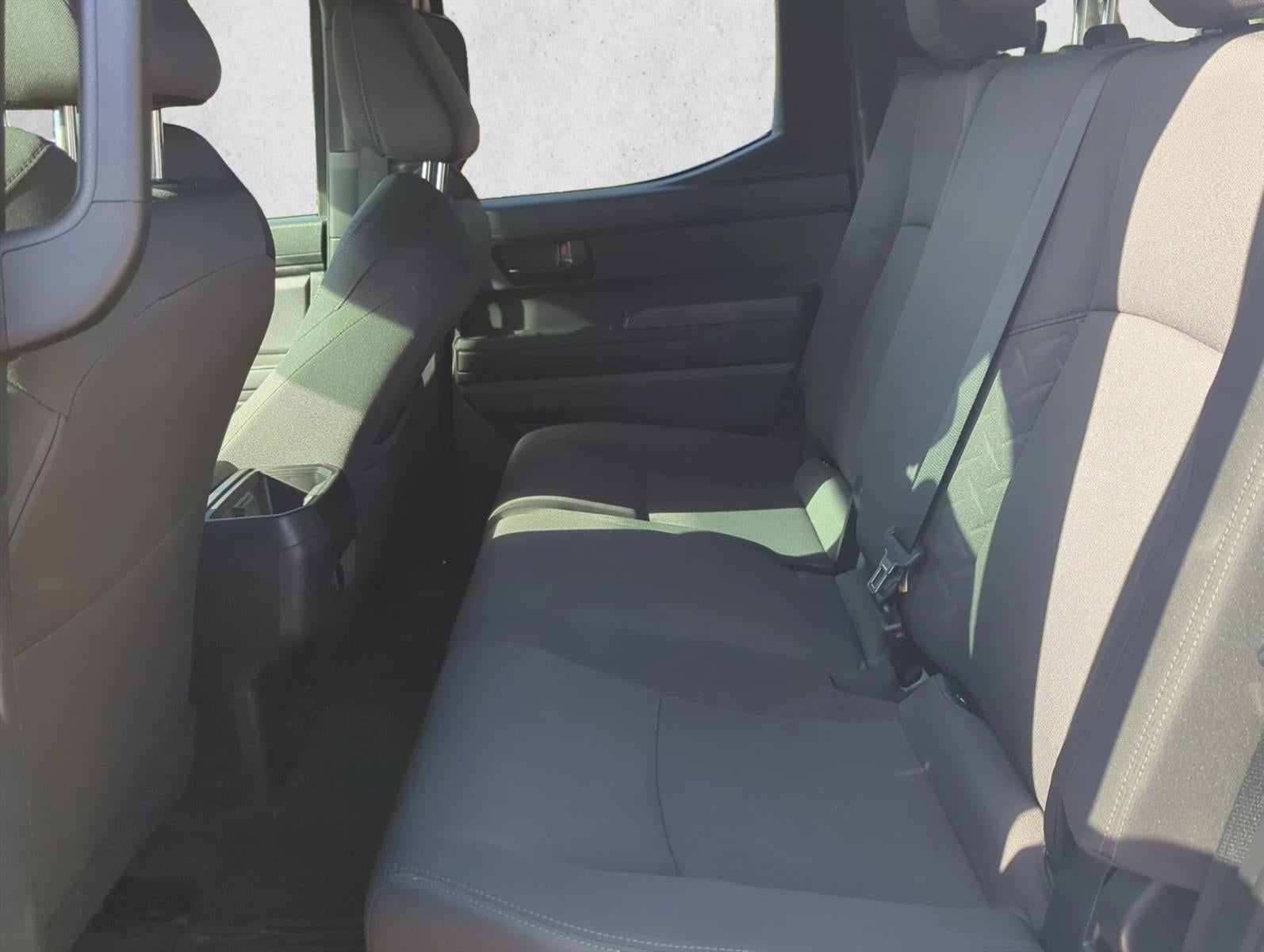 2024 Toyota Tacoma 4WD 4WD SR5 Double Cab 5' Bed AT (Natl)