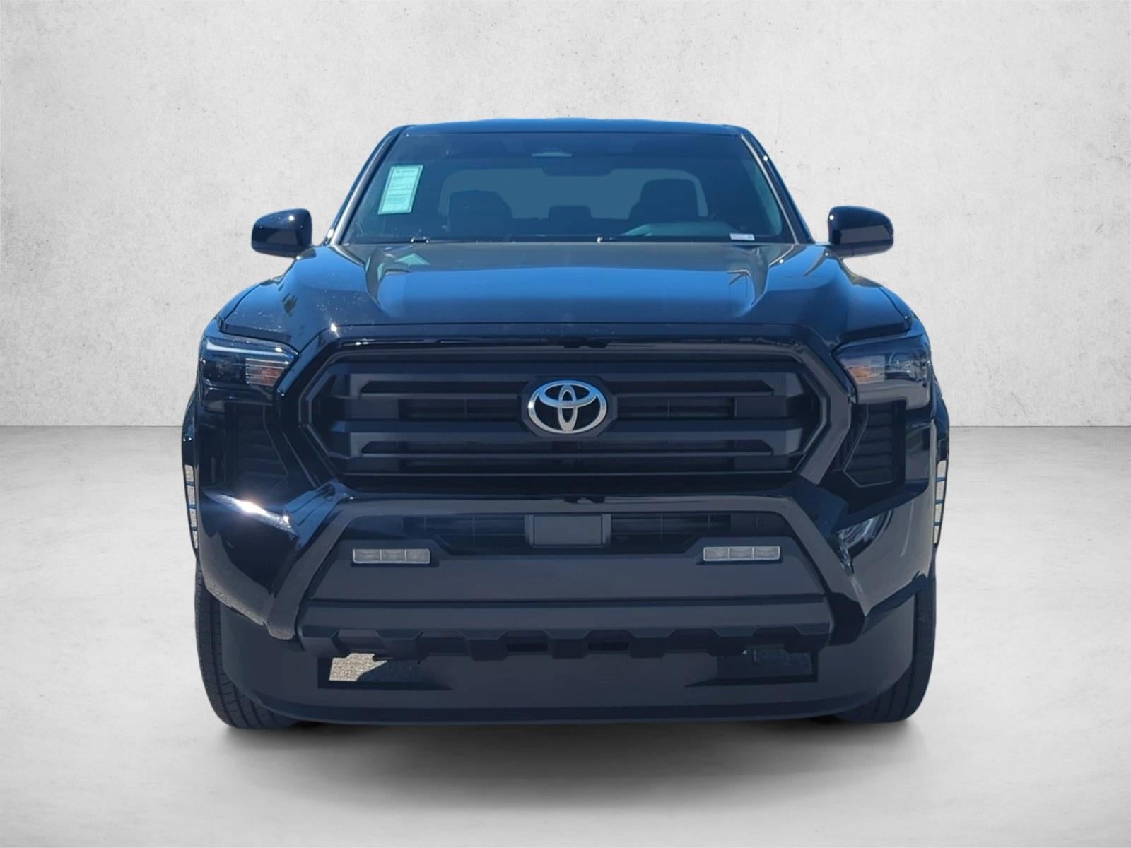 2026 Toyota Tacoma 4WD 4WD SR5 Double Cab 6' Bed AT (Natl)