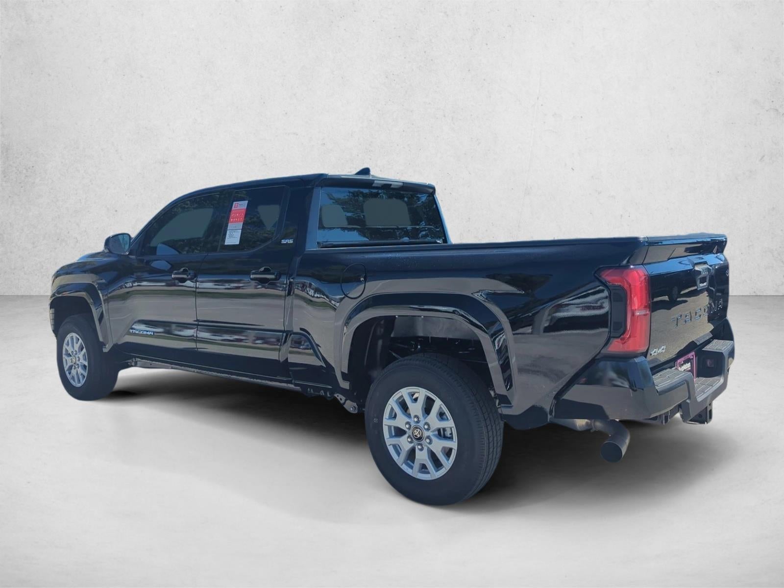 2026 Toyota Tacoma 4WD 4WD SR5 Double Cab 6' Bed AT (Natl)