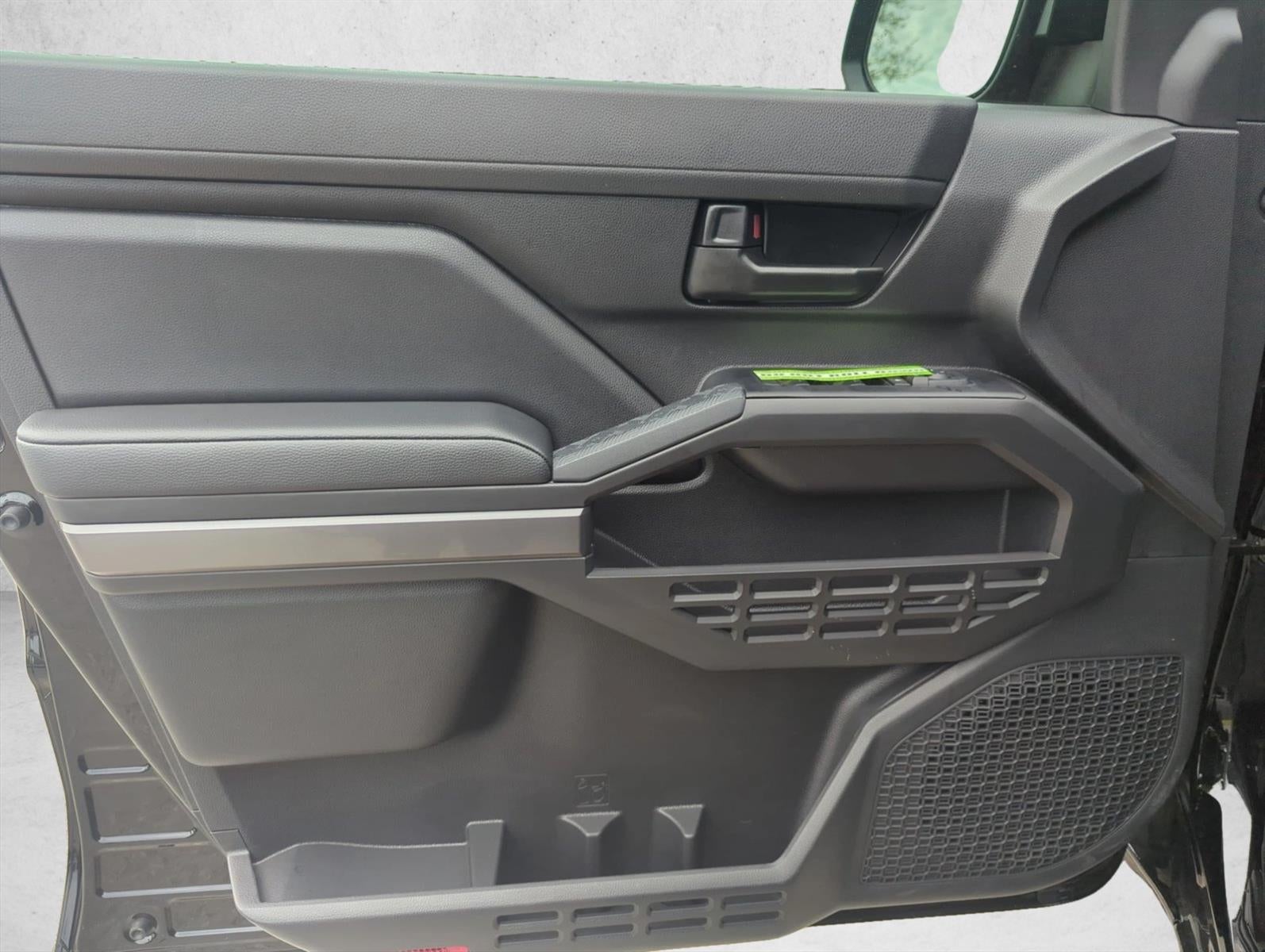 2026 Toyota Tacoma 4WD 4WD SR5 Double Cab 5' Bed AT (GS)