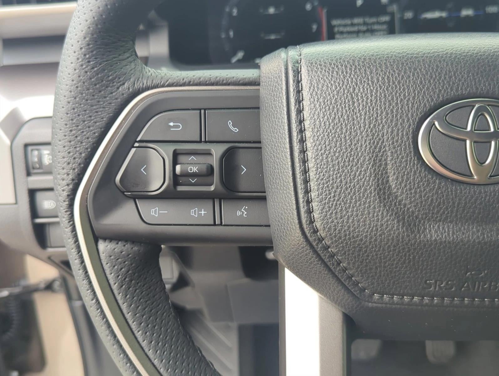 2026 Toyota Tacoma 4WD 4WD TRD Off Road Hybrid Double Cab 5' Bed AT (Natl)