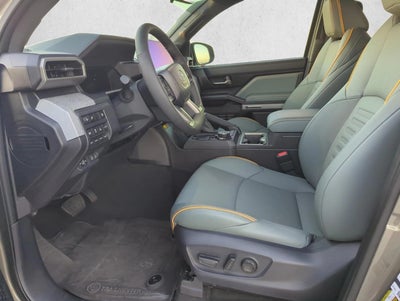 2026 Toyota Tacoma 4WD 4WD Trailhunter Hybrid Double Cab 6' Bed AT (Natl)